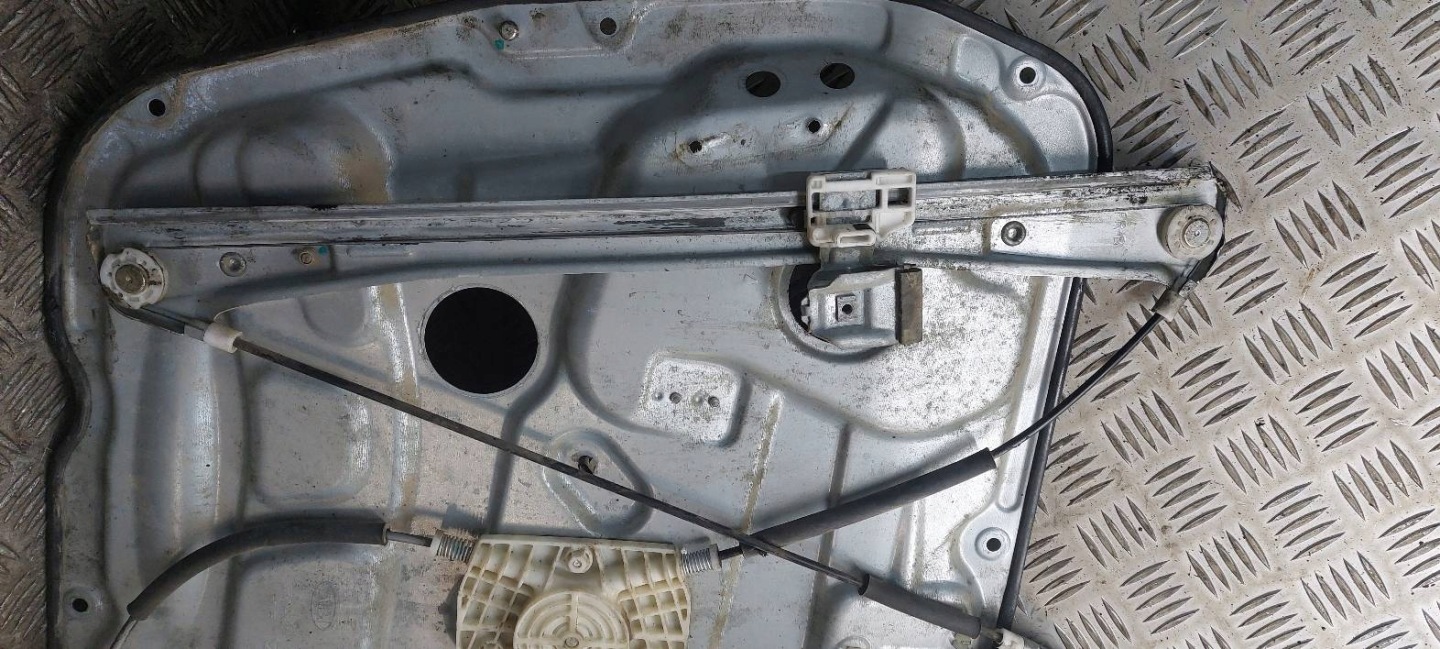 mechanism window regulator right front electrical KIA CARENS III