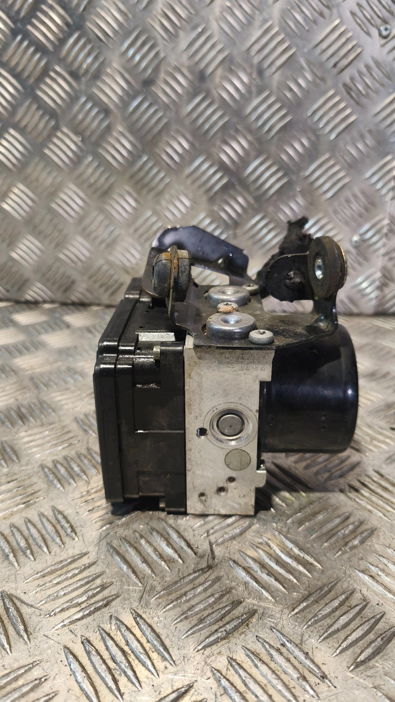 pompa ABS VOLVO S80 2.5B 2004r 00401094D100