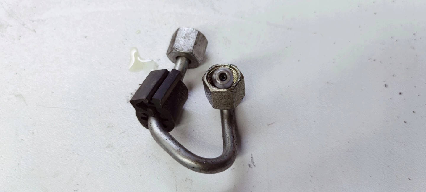 fuel line CR AUDI A4 B9 A5 2.0 TDI U301BG