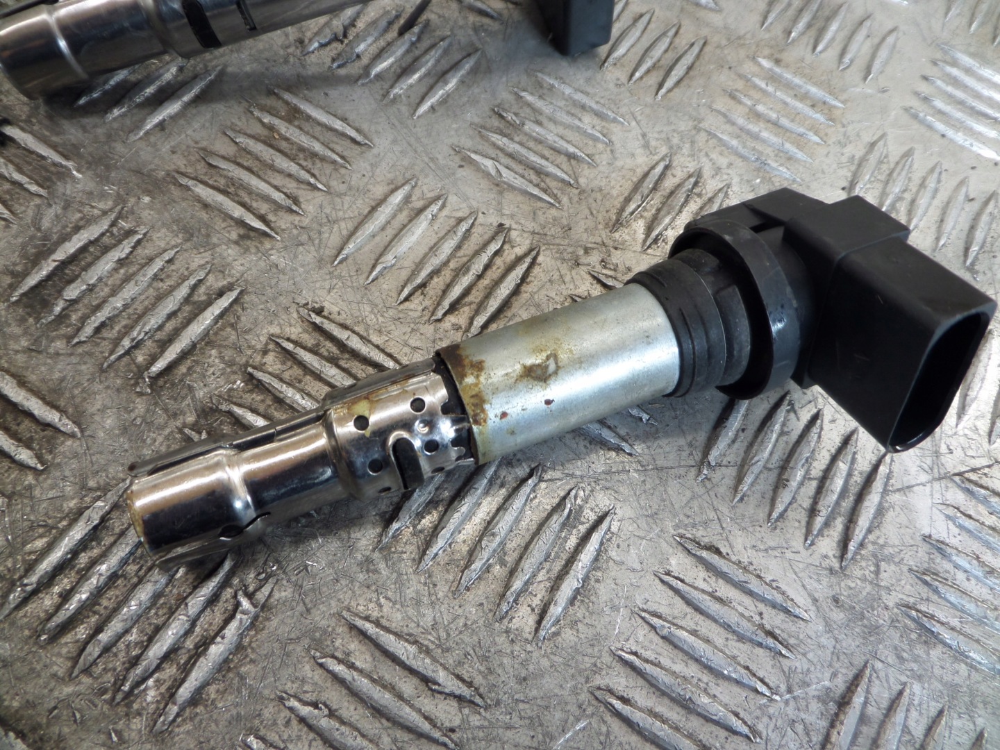 coil ignition Volkswagen OE 036905715A