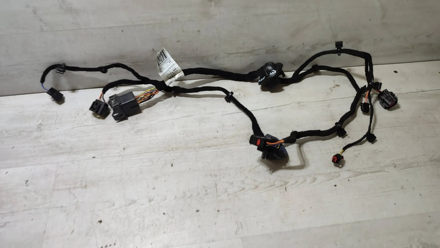 Alfa Romeo Stelvio 2.0T 21r. bundle przewodow right rear part