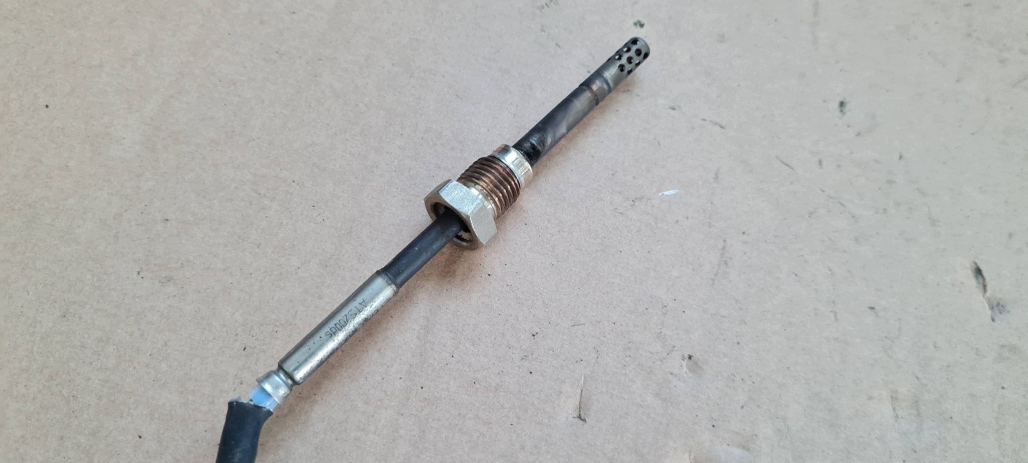 A7 4G Sensor TEMPERATURY Gase 3.0 TDI 8K0906088 A6 C7 4G A4 B8 A5 Q5