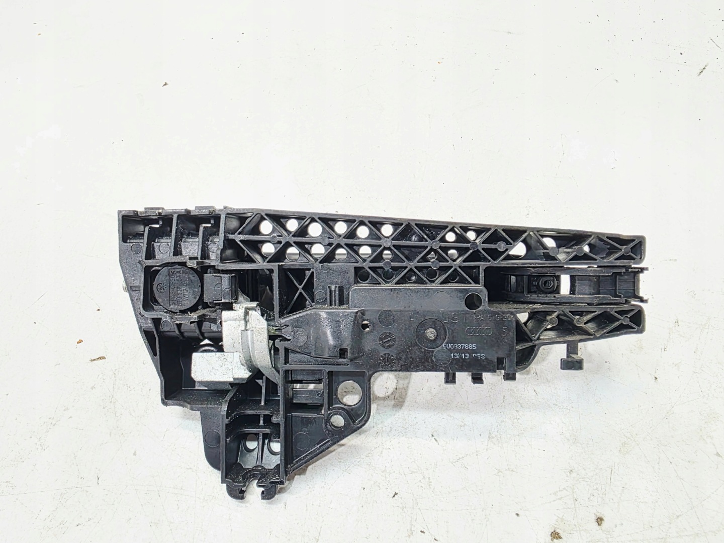 Türgriff Tür links vorne oder heck AUDI Q3 8U 8U0837885 LY9B