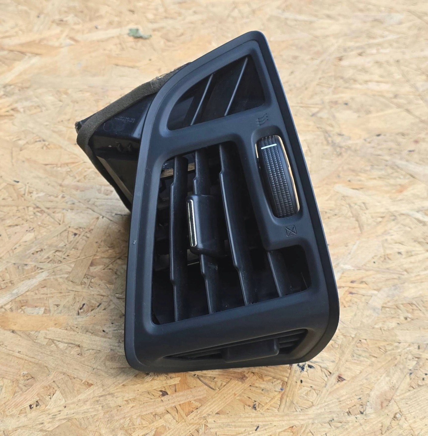 grid air conditioning devices right FORD ESCAPE USA KUGA MK2 CJ54S018B08B