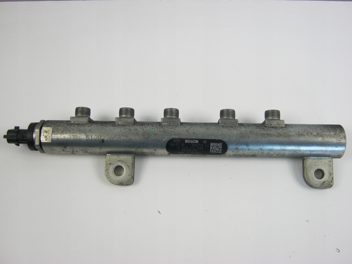 Rampe injection DOBLO ZAFIRA 1.9 CDTI 0445214095