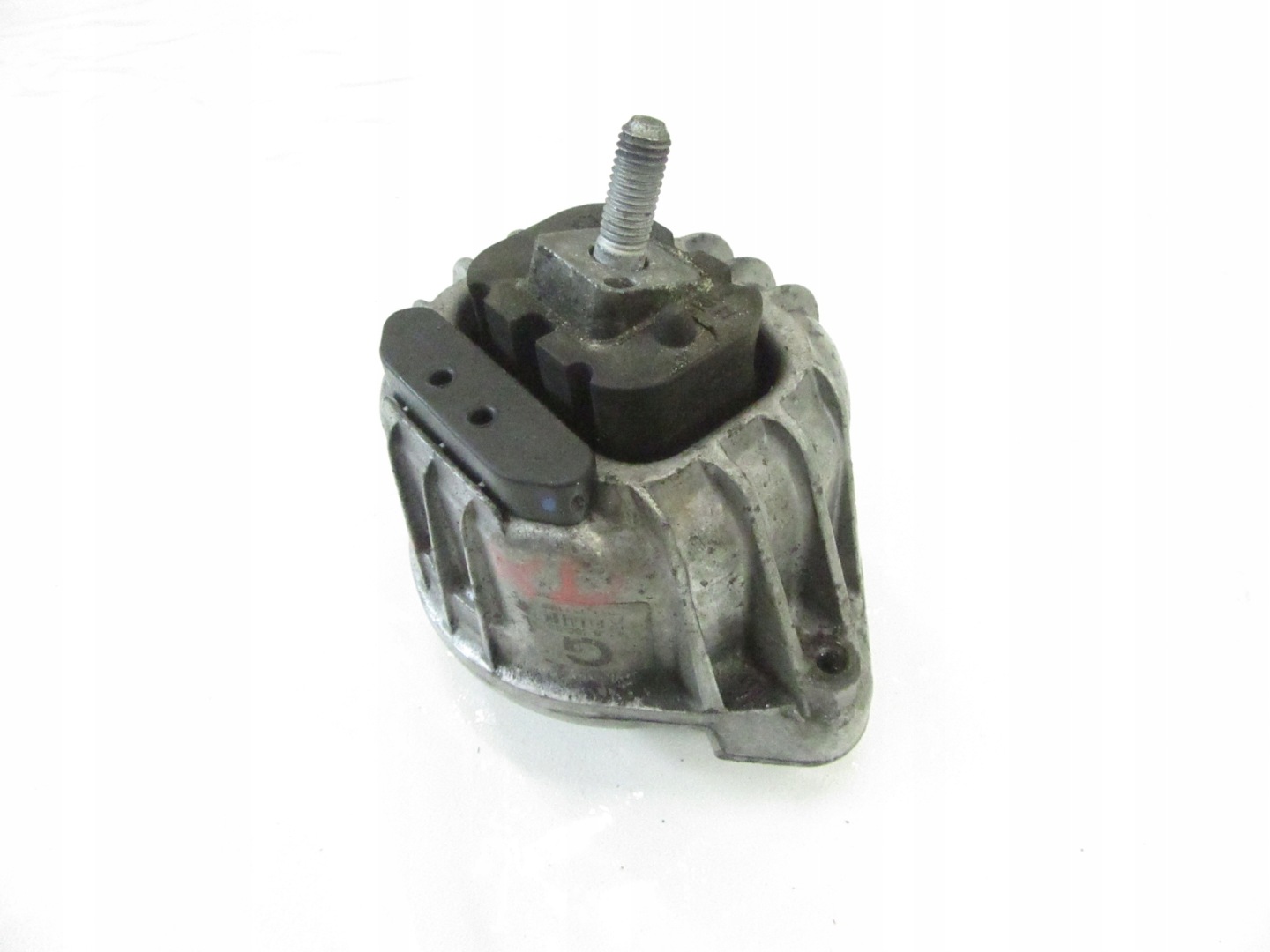 engine mount holder BMW e81 e82 e84 e87 e90 e91 e92 e93 M47n N47