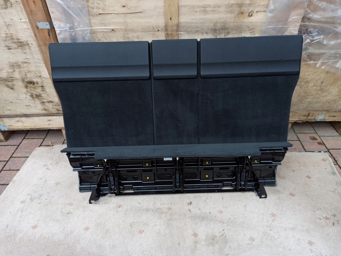 SCIANA PRZEGRODA mats boot BMW F07