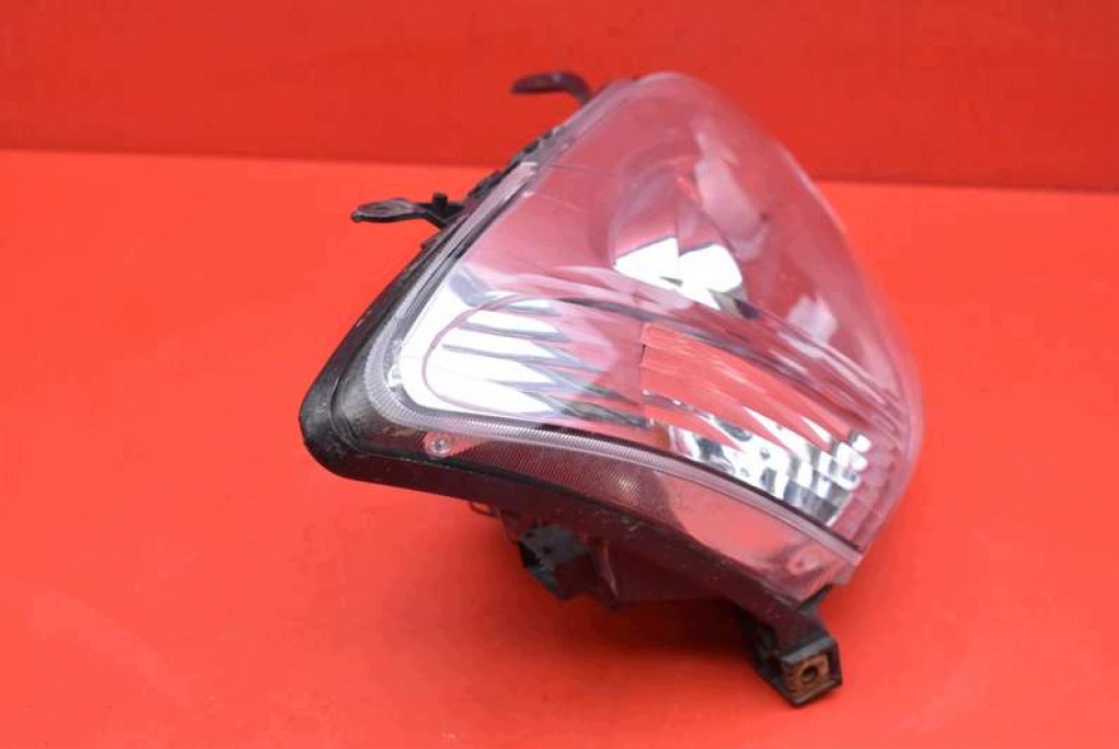 REFLEKTOR right light front EU TOYOTA COROLLA IX E12 00-08