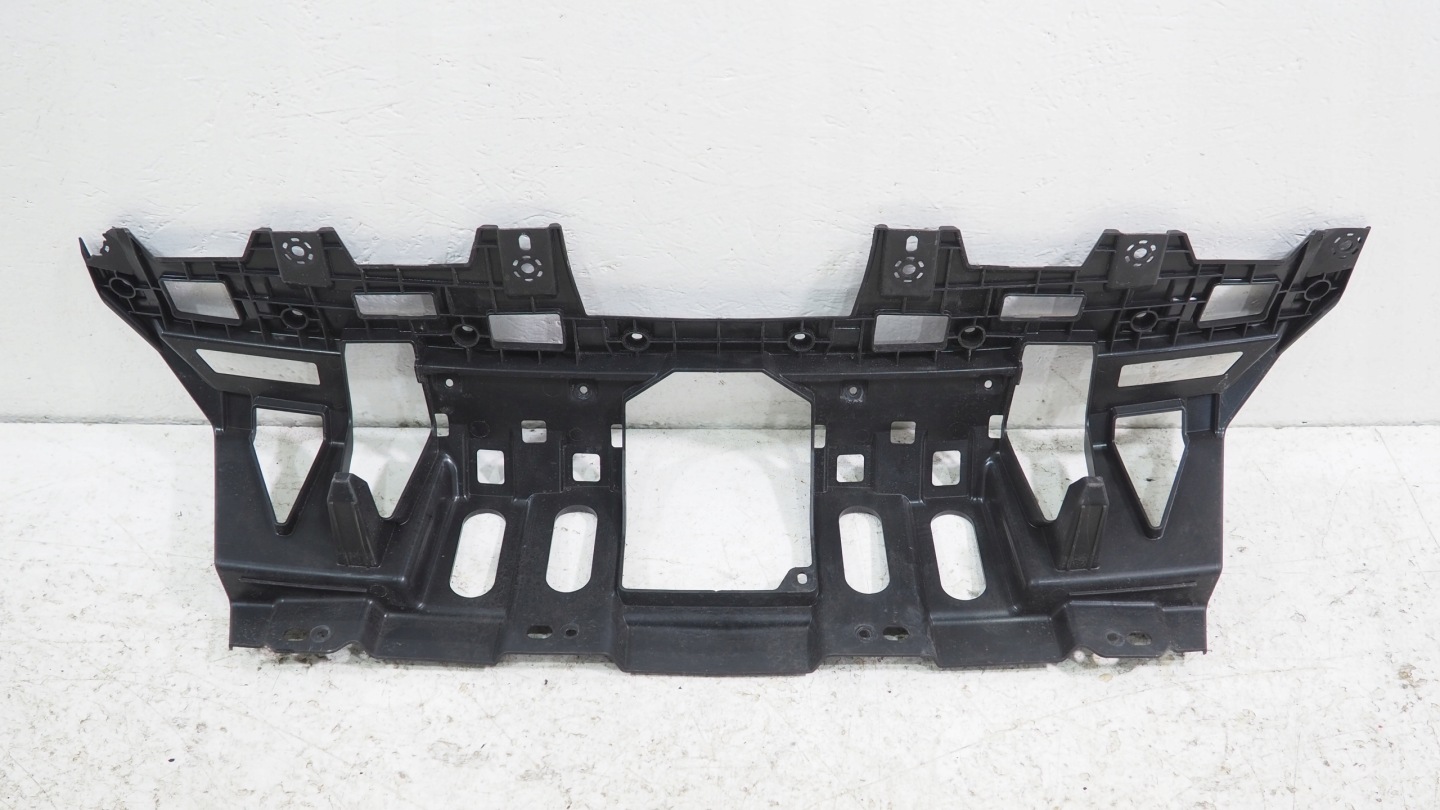 Polestar 2 Traversa grilla 6608190687 80020107