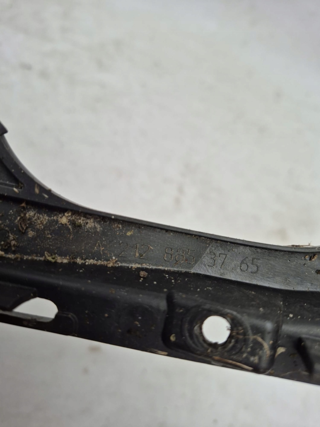 MERCEDES E-KLASA W212 LIFT 13-16 holder support left front front