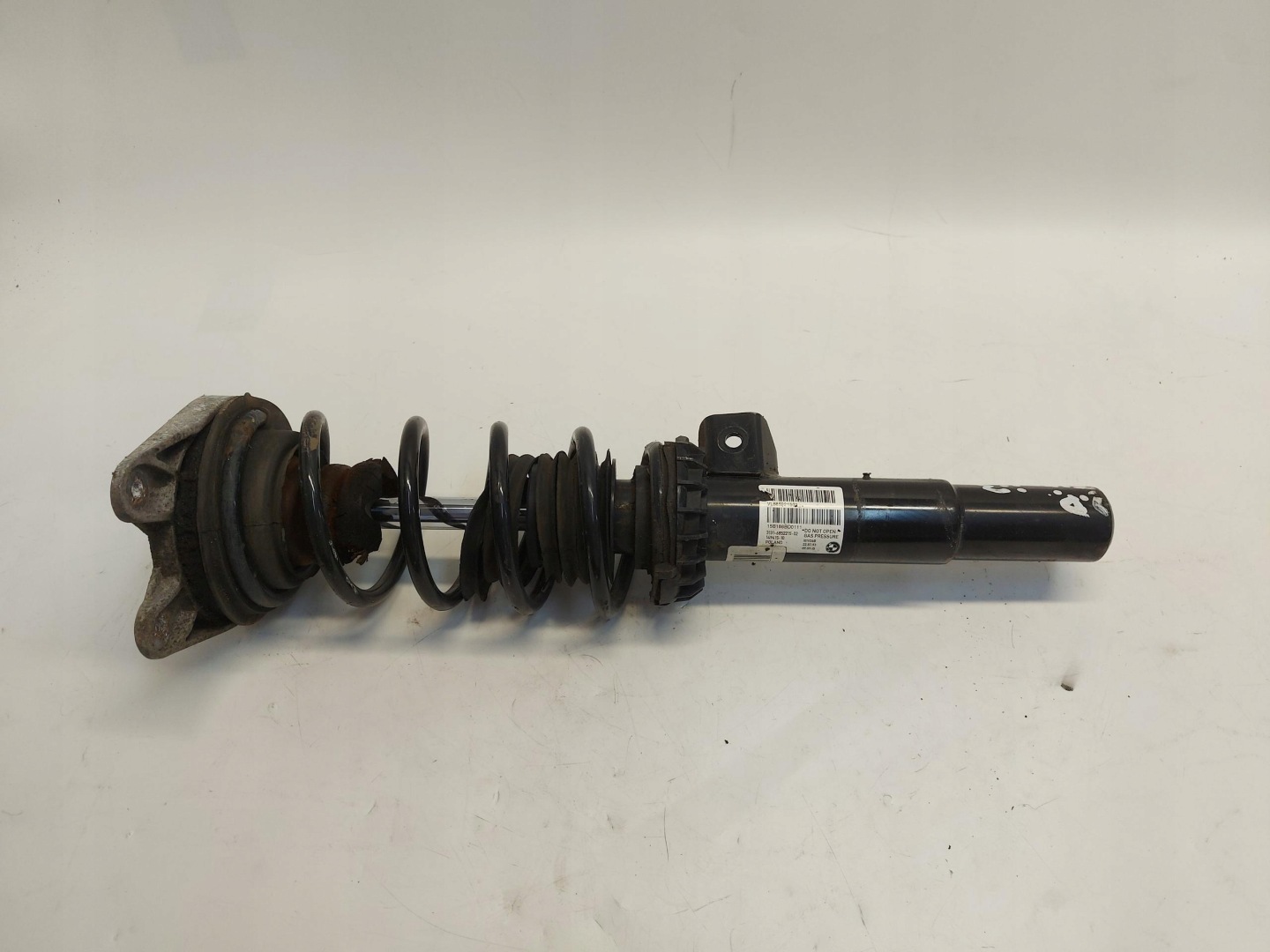 BMW i3 i01 REX shock absorber front left 6852215