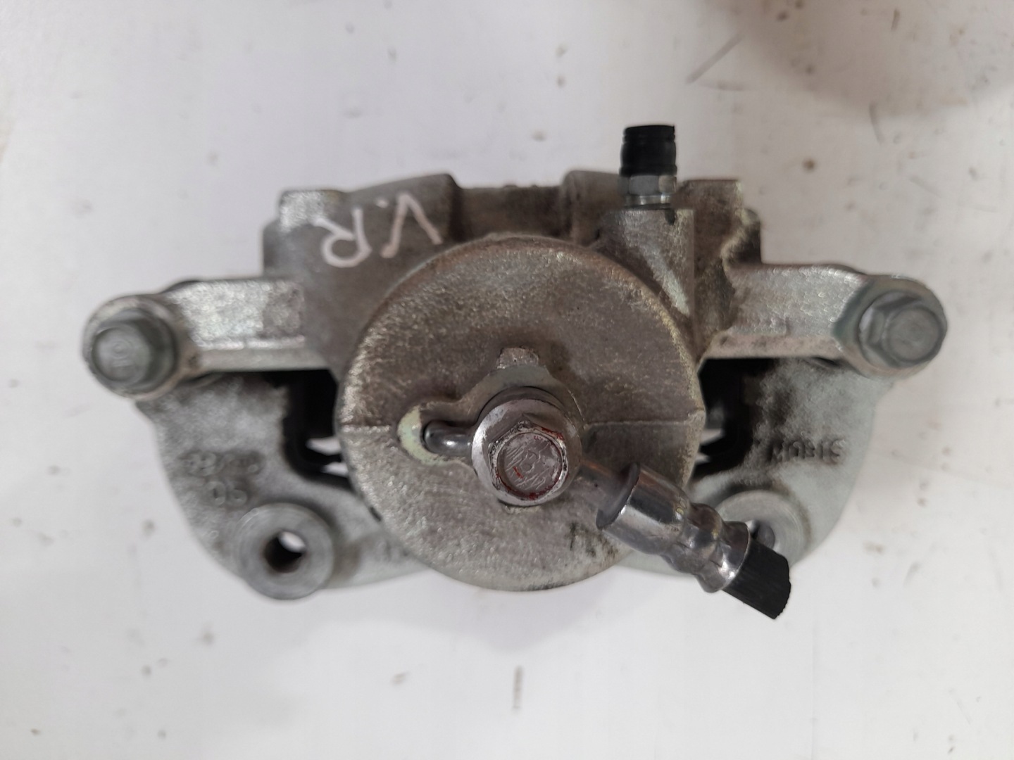 HYUNDAI KONA caliper brake front right J857R