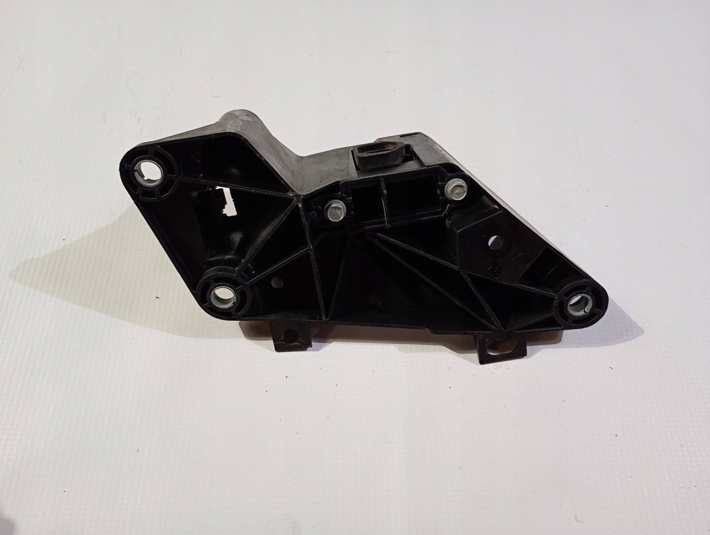 maniglia Consolle staffa radiatore sinistro Chrysler Pacifica 2021