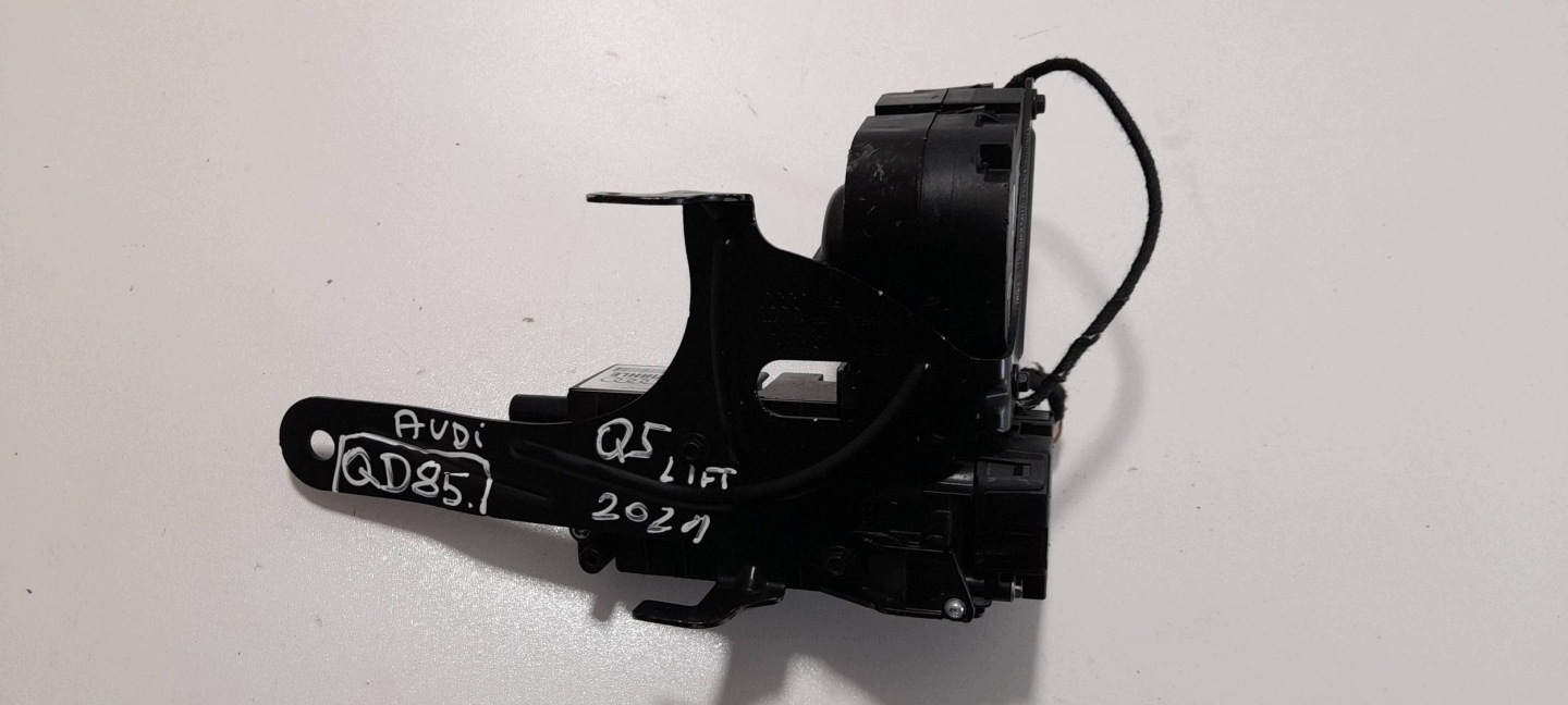 Audi Q5 SQ5 FY Atomizer perfum 4N0819556 (QD85)