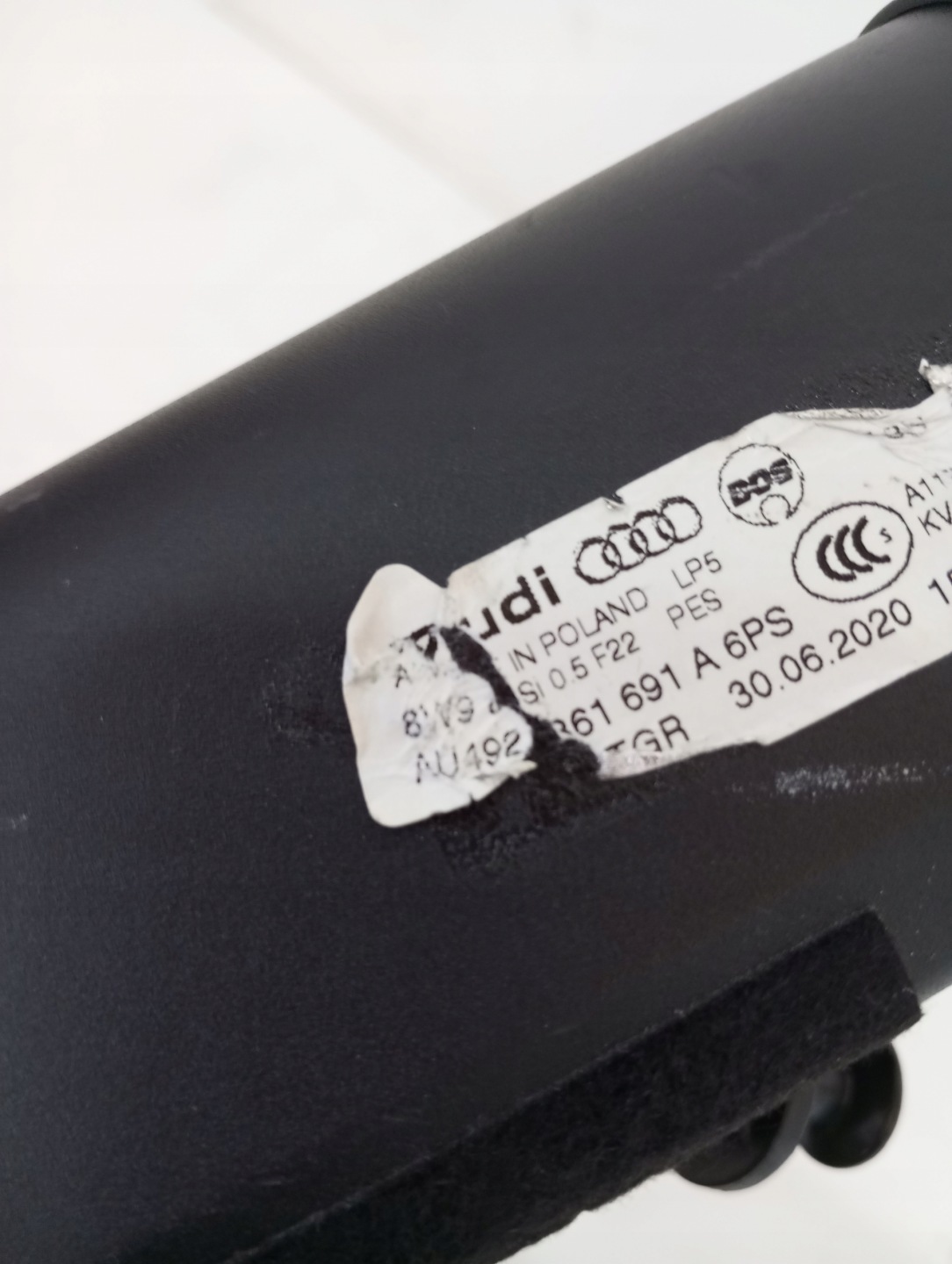 blinds boot net AUDI A4 8W9