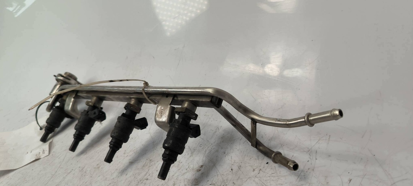 Rampe injection VOLKSWAGEN GOLF IV