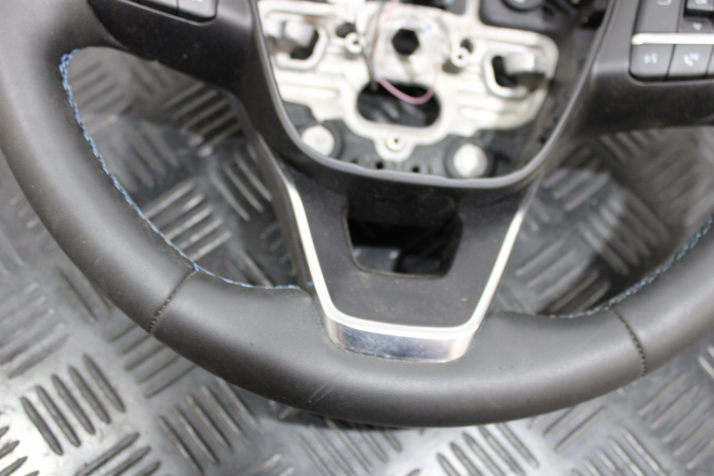 steering wheel rod control H1BC-3D077-CX FIESTA MK8 ACTIVE