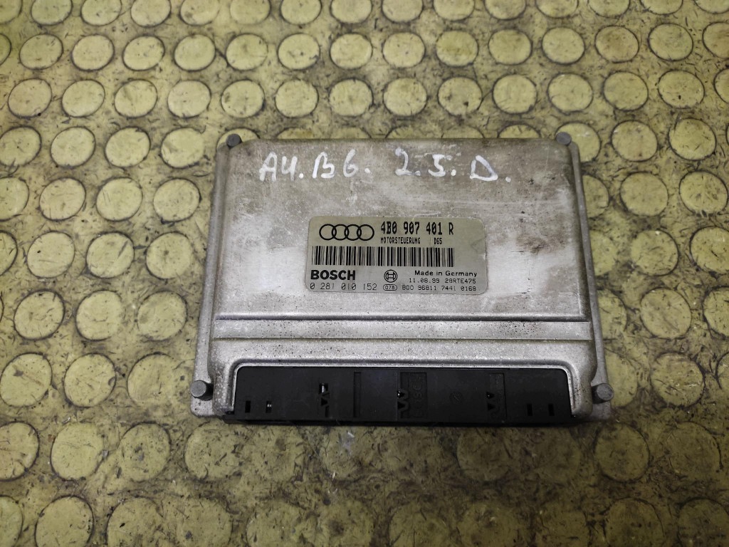 AUDI A4 B6 control unit of the engine 0281010152