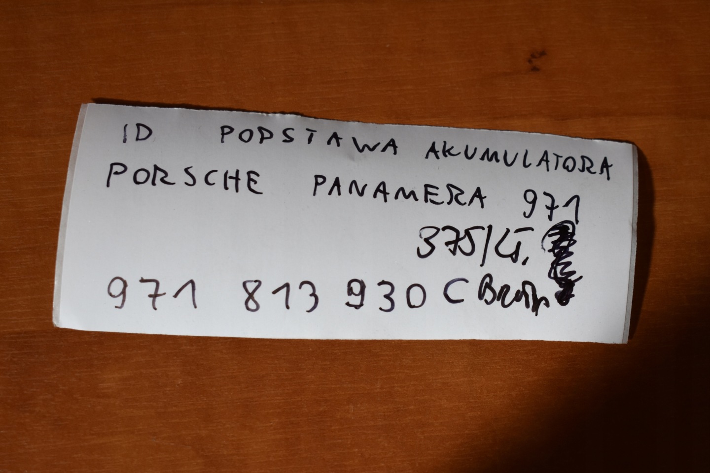 IDEALNA držač akumulatora PORSCHE PANAMERA 971 1