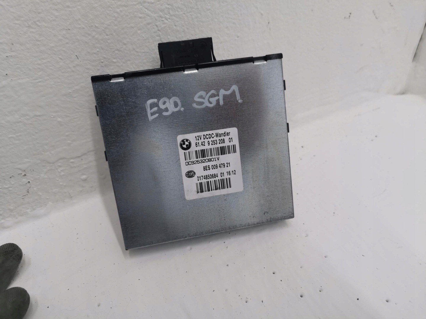 voltage module BMW SERIA 3 E90 E91 / LCI 9253208