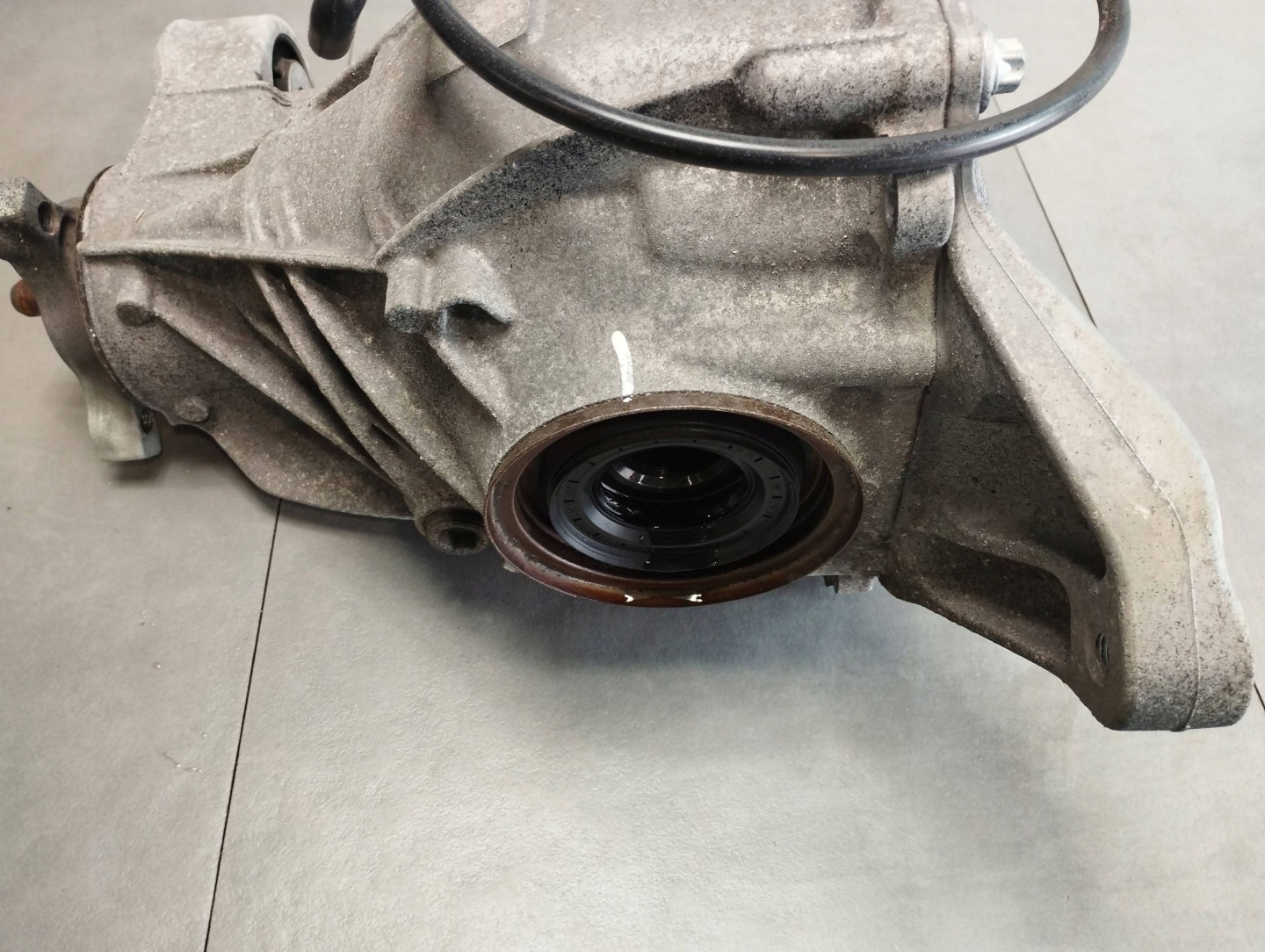 Mercedes-Benz GLE W166 3.0 CDI diff differential rear part A166351100