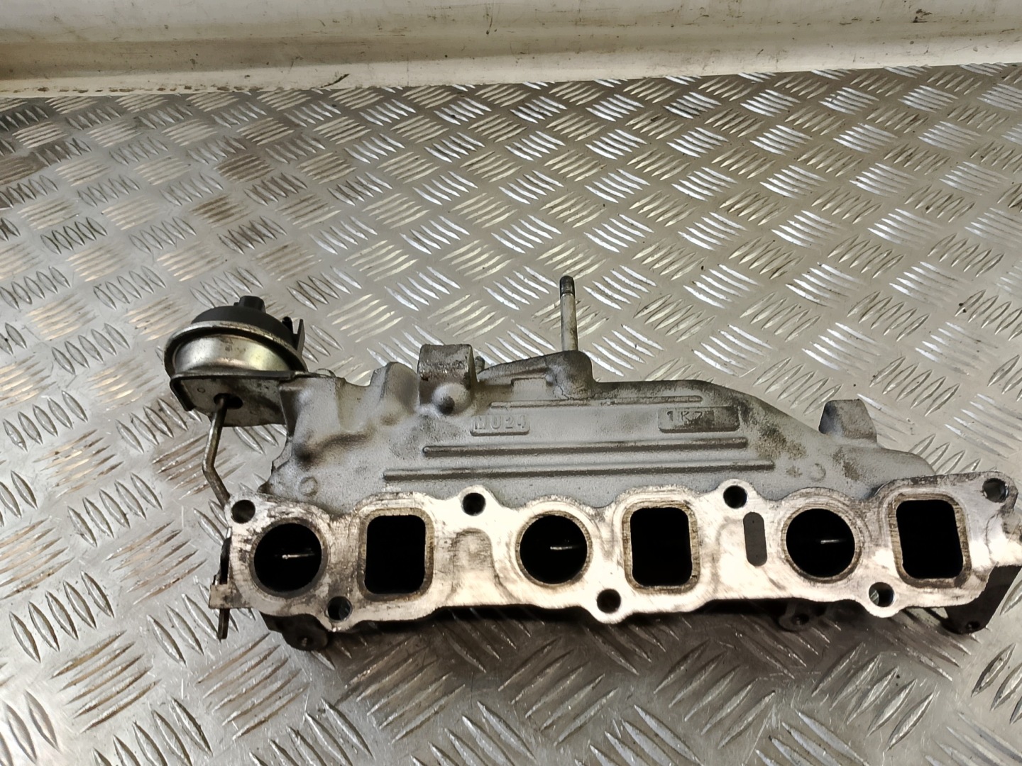 intake manifold OPEL SIGNUM 3.0 CDTI MU24