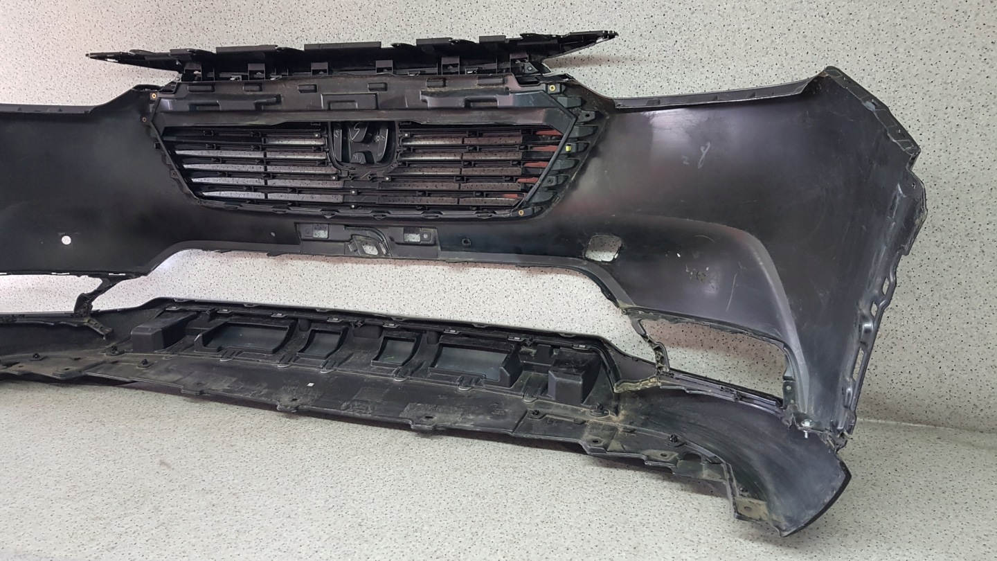 HONDA HR-V III 3 2021 - bumper front 9230