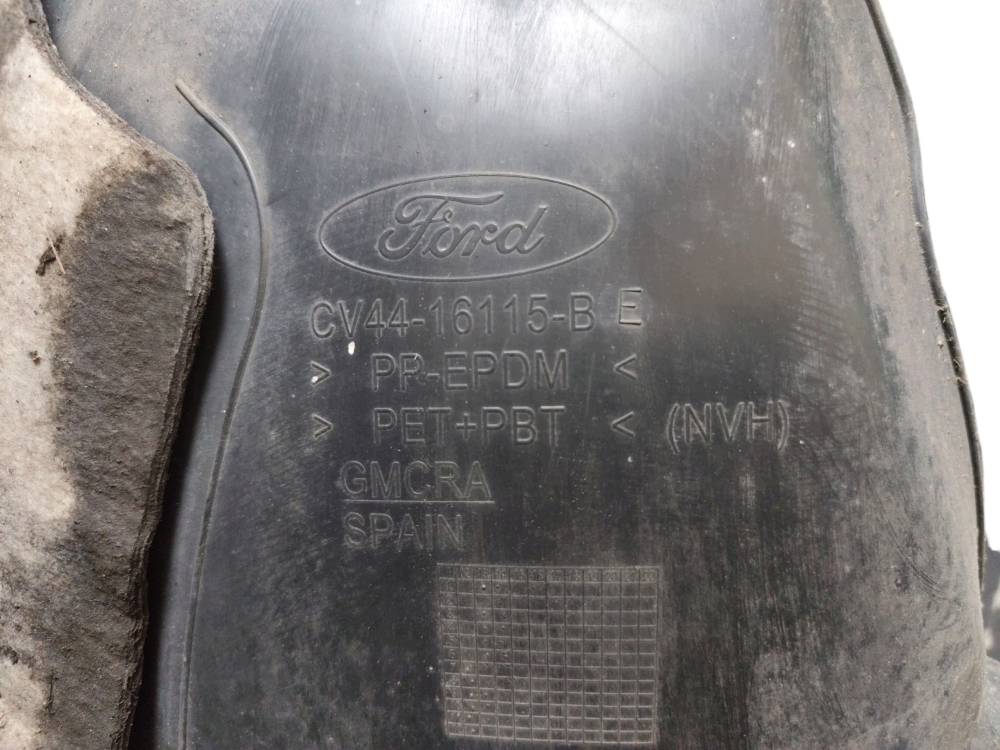 pare boue gauche avant complets FORD KUGA MK2 CV44-16115-B