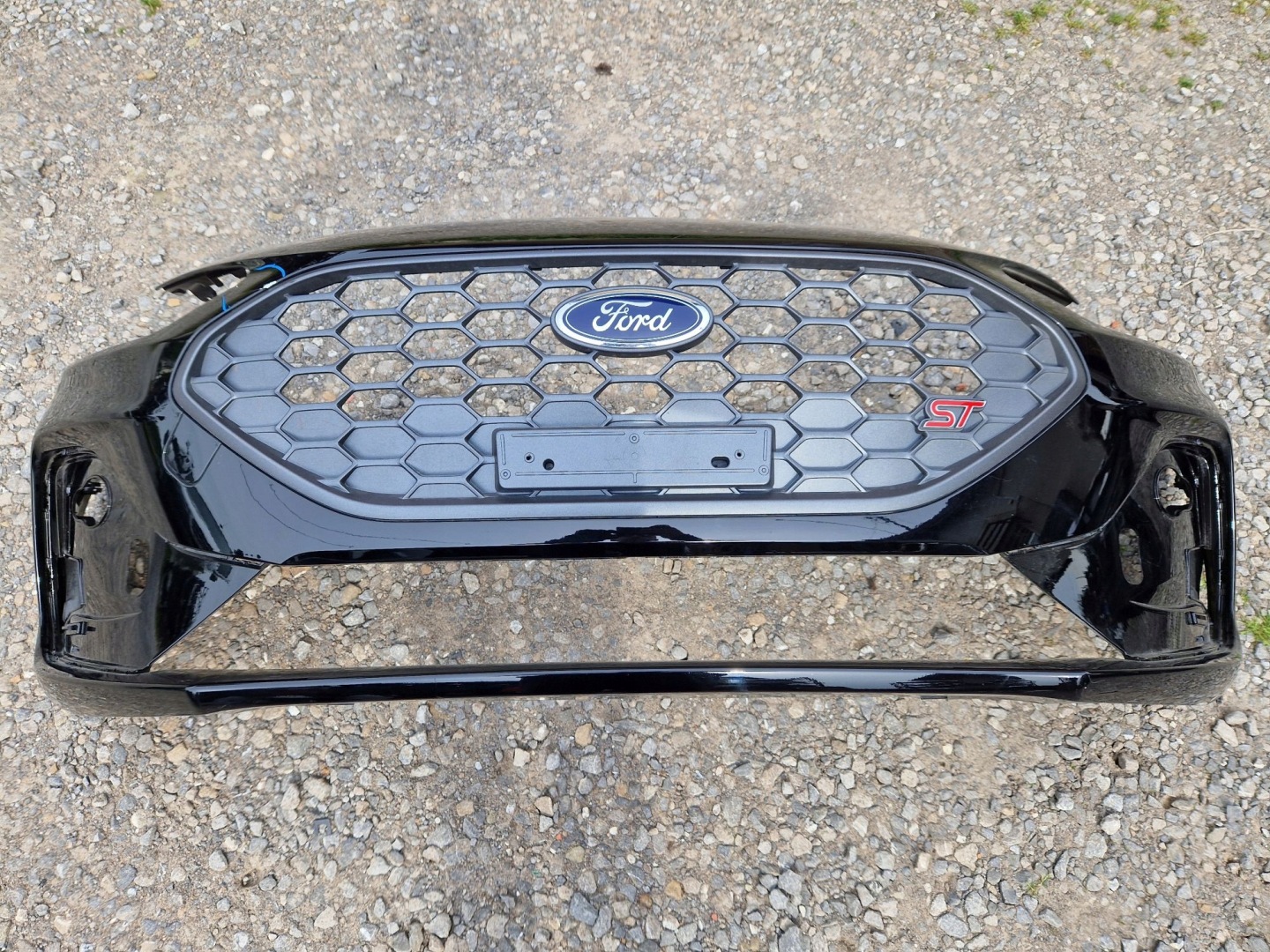 FRONTSTOSSSTANGE FORD FOCUS IV LIFT ST-LINE 2021R->
