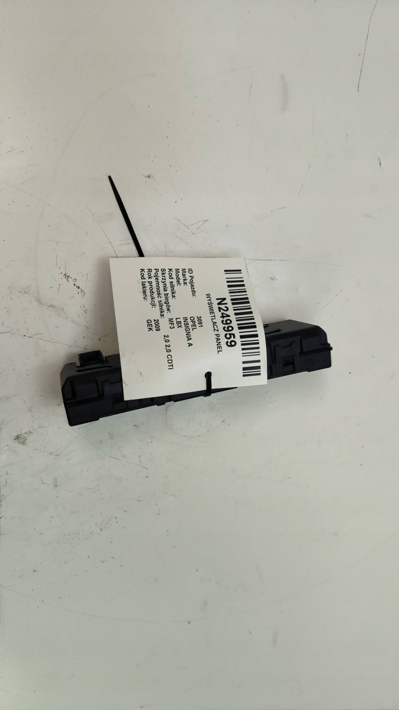 display PANEL 13233977F OPEL INSIGNIA A