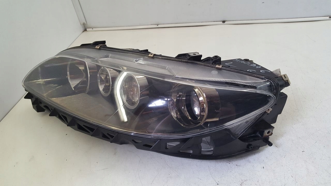 Licht vorne vorne links Mazda GG
