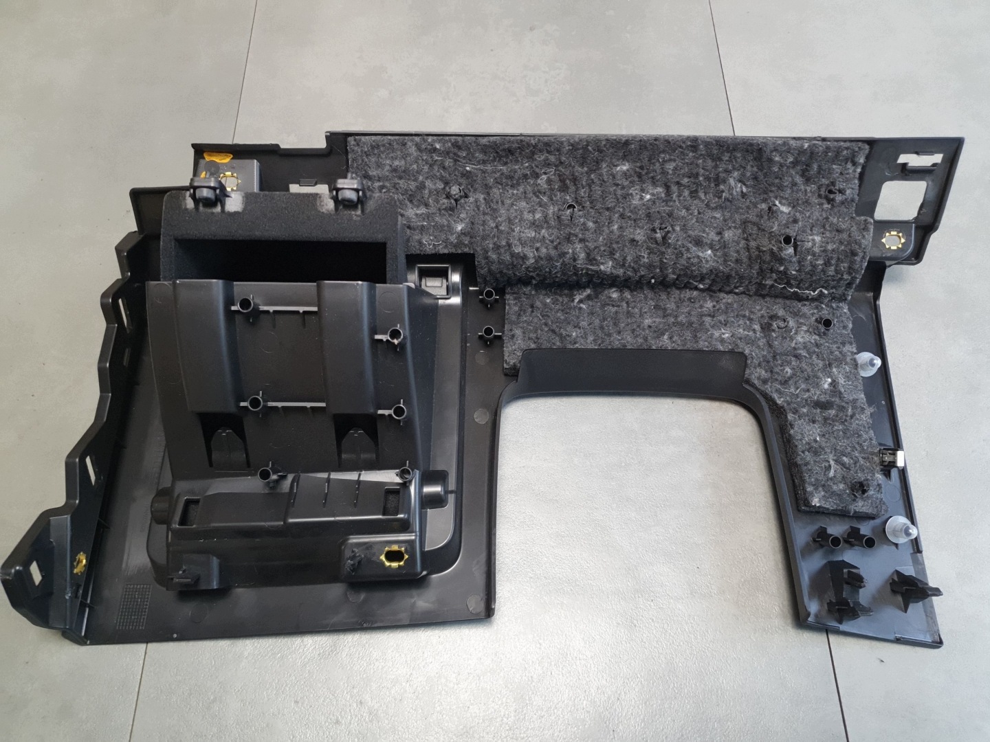 Audi SQ6 e-tron couverture sous volant 85H863075