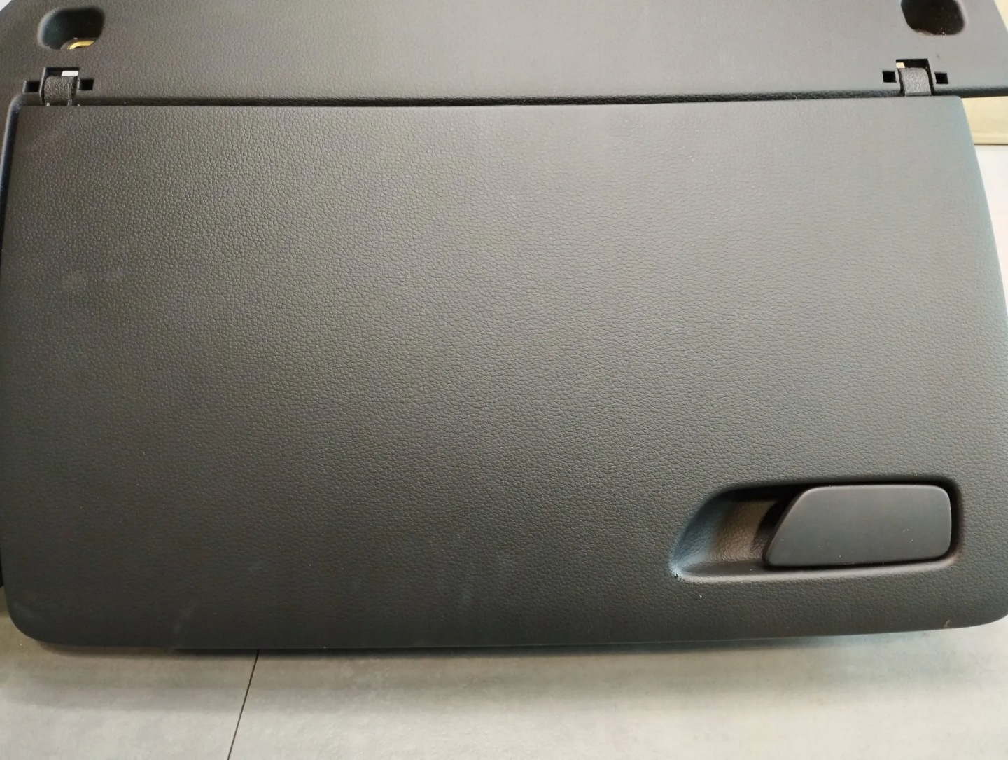 Audi A3 8V Handschuhfach des Beifahrers 8V1857035B