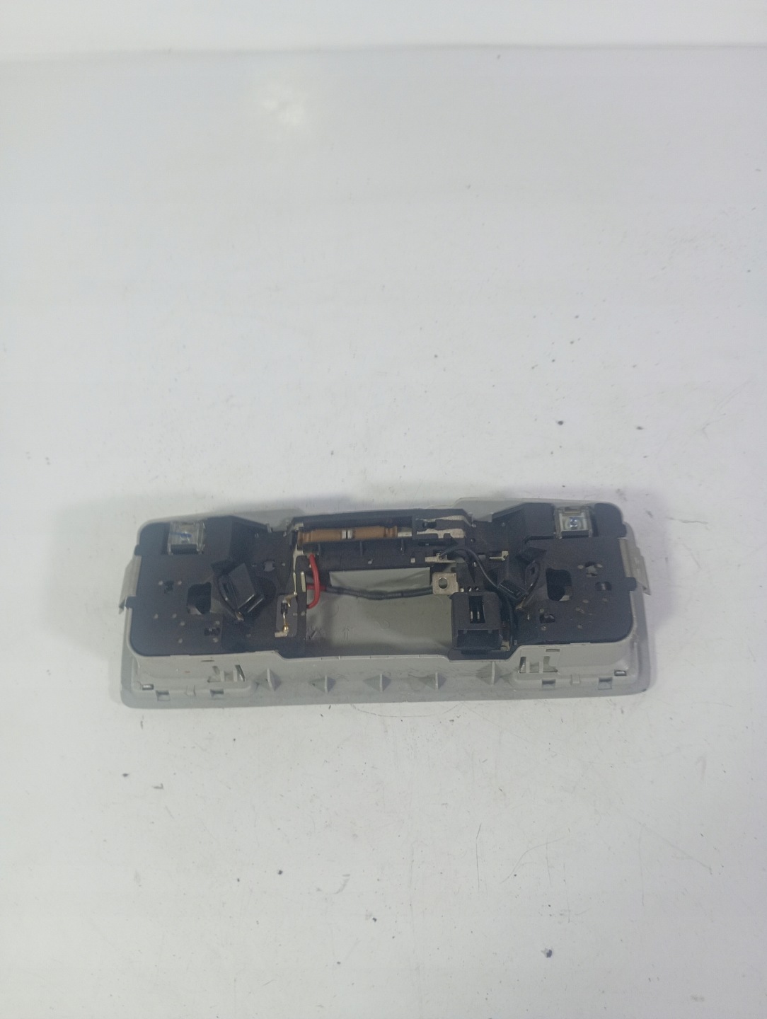 Mazda 6 VI 02-08 OSWIETLENIE cabs light inner SUFITOWA