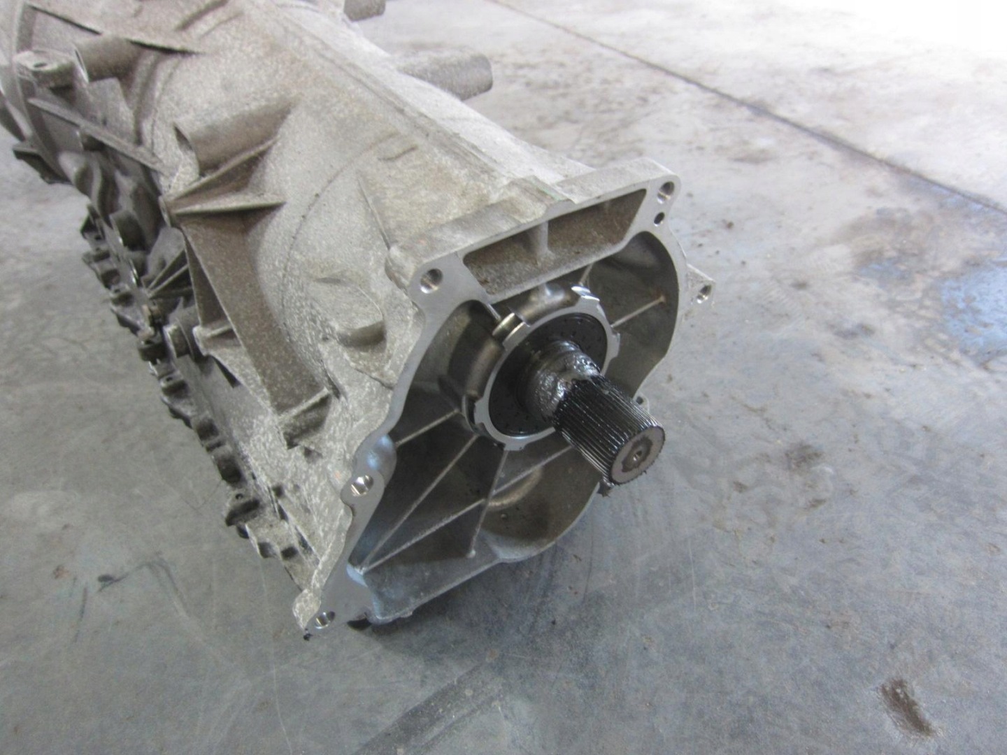 BMW X3 F25 N52 2.8 automatic gearbox 8617278