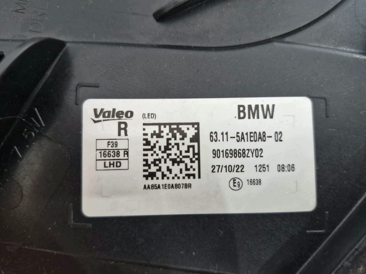 far desna BMW X2 F39 FULL LED