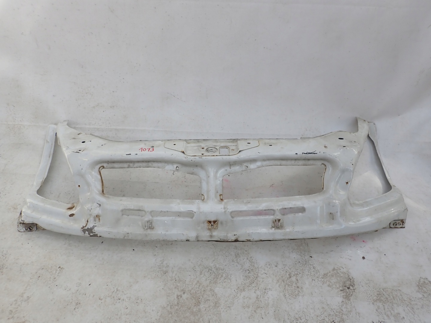 IVECO DAILY III LIFT 06- support panel for radiators pillar front