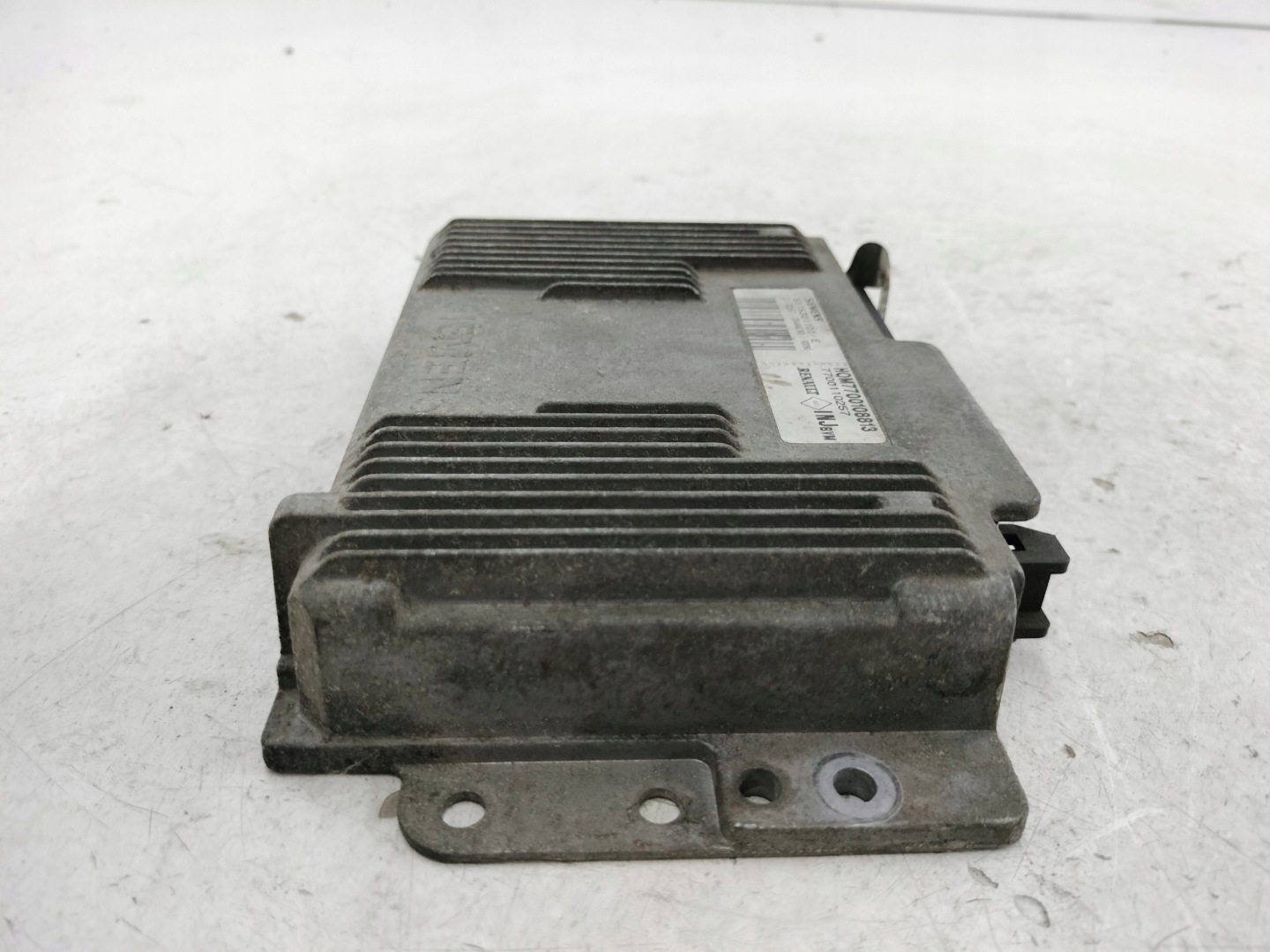 control unit of the engine KANGOO 1.4 S115301101E