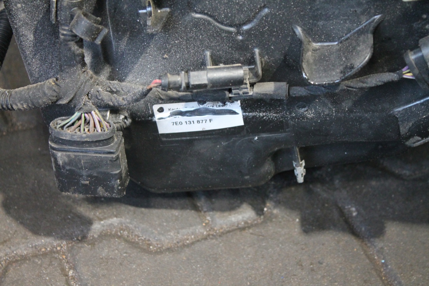 Behälter ADBLUE VW T6 7E0131877F