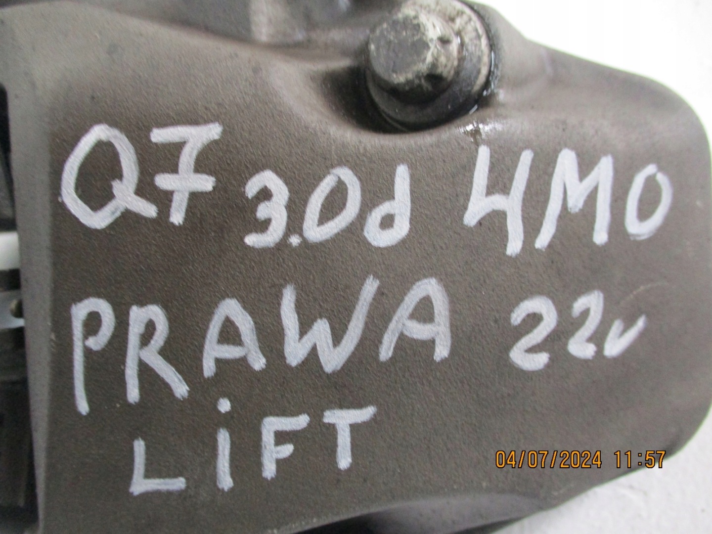 caliper calipers AUDI Q7 4M0 3,0D 4M0615106JH 4M0615105JH front