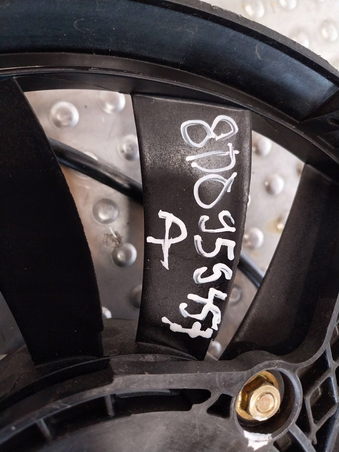 ventilátor chladiče 8D0959457A AUDI A4 B5 A6 C4 A6 C5 novy OE