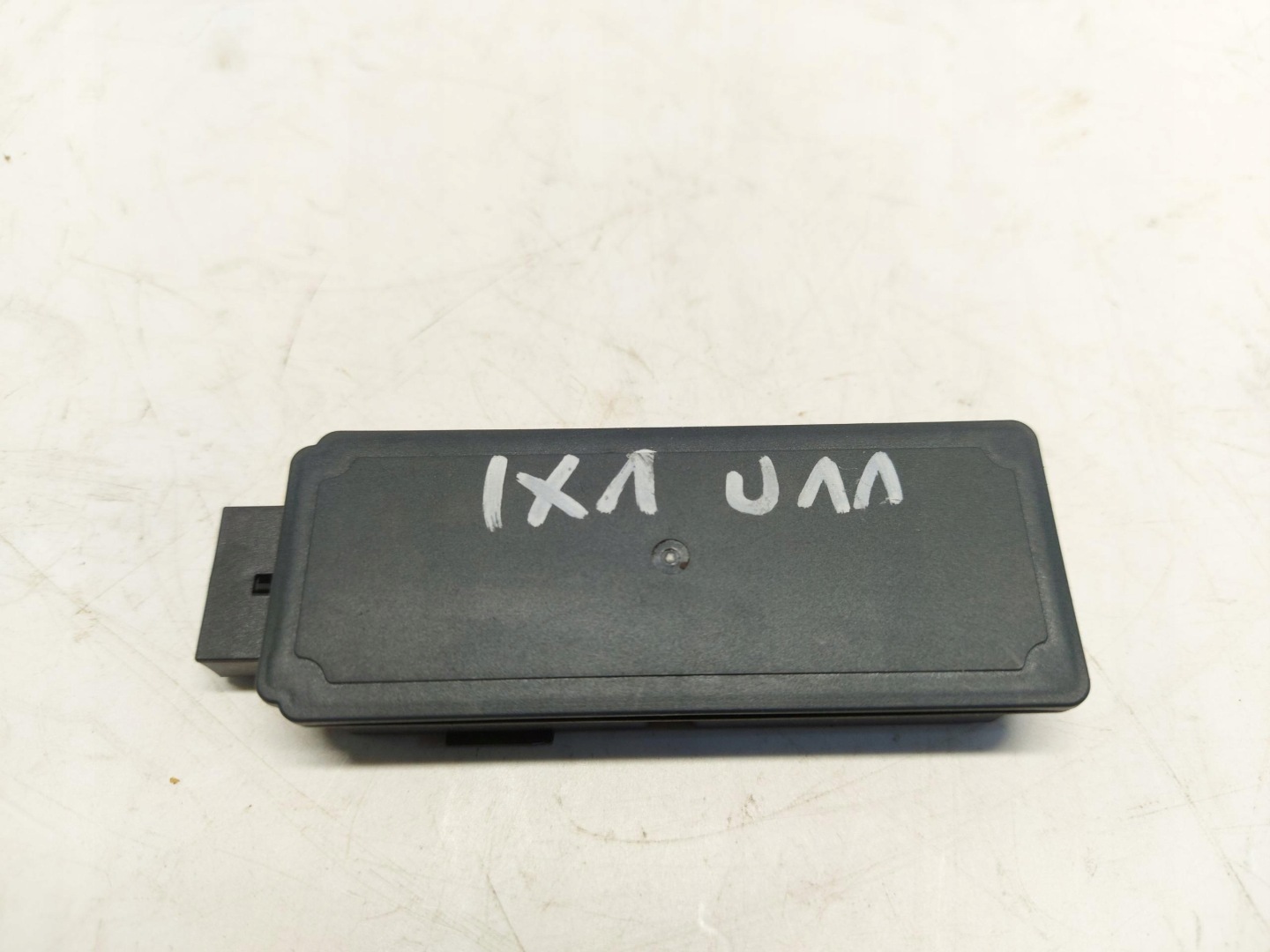 BMW iX1 X1 U11 Antenne dostepu KEYLESS 5A707E0