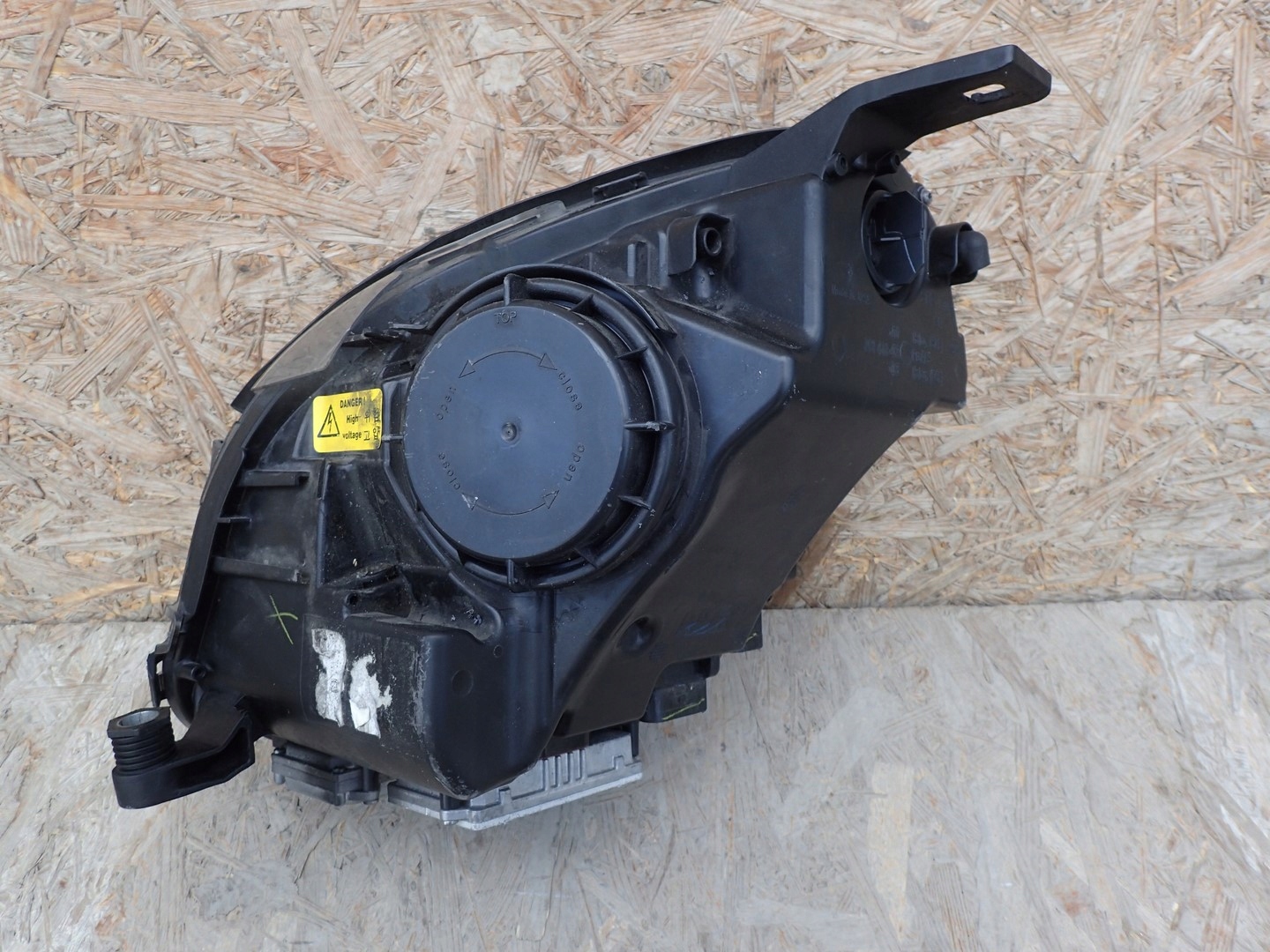 light right right BI XENON MERCEDES R KLASA 251
