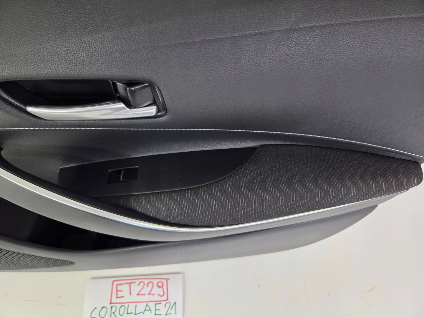 Toyota Corolla E210 E21 side door front right 6761102860 (ET229)