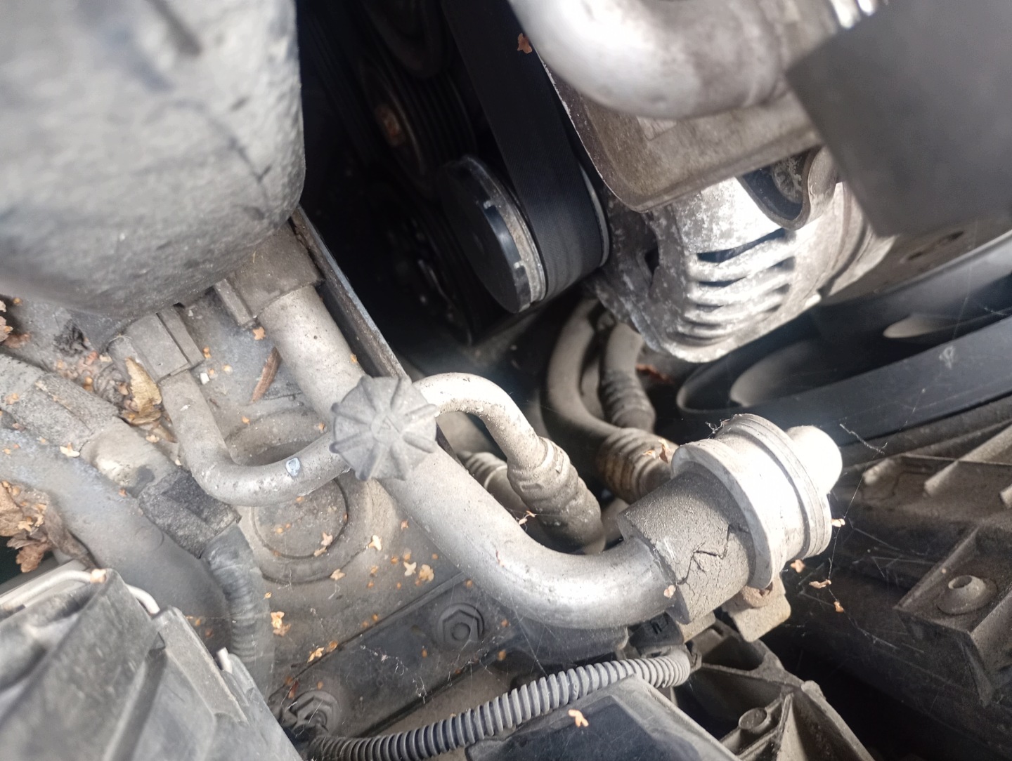 hadice klimatizaci Seat Leon 2 II 05-13 1.2 TSI
