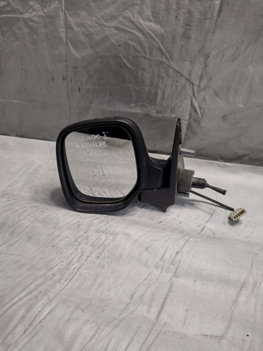 mirror manually left Citroen Berlingo and k: KMHC 2PIN