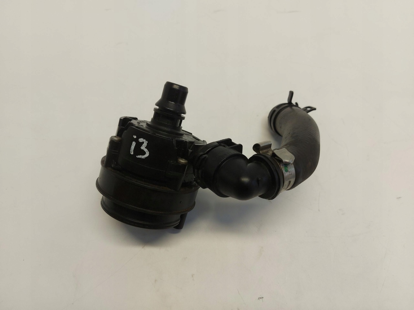 BMW i3 i01 REX water pump electrical 9147359