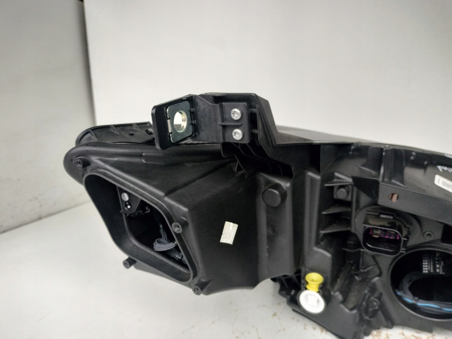 light left REFLEKTOR SEAT CUPRA BORN 10E 21- FULL LED