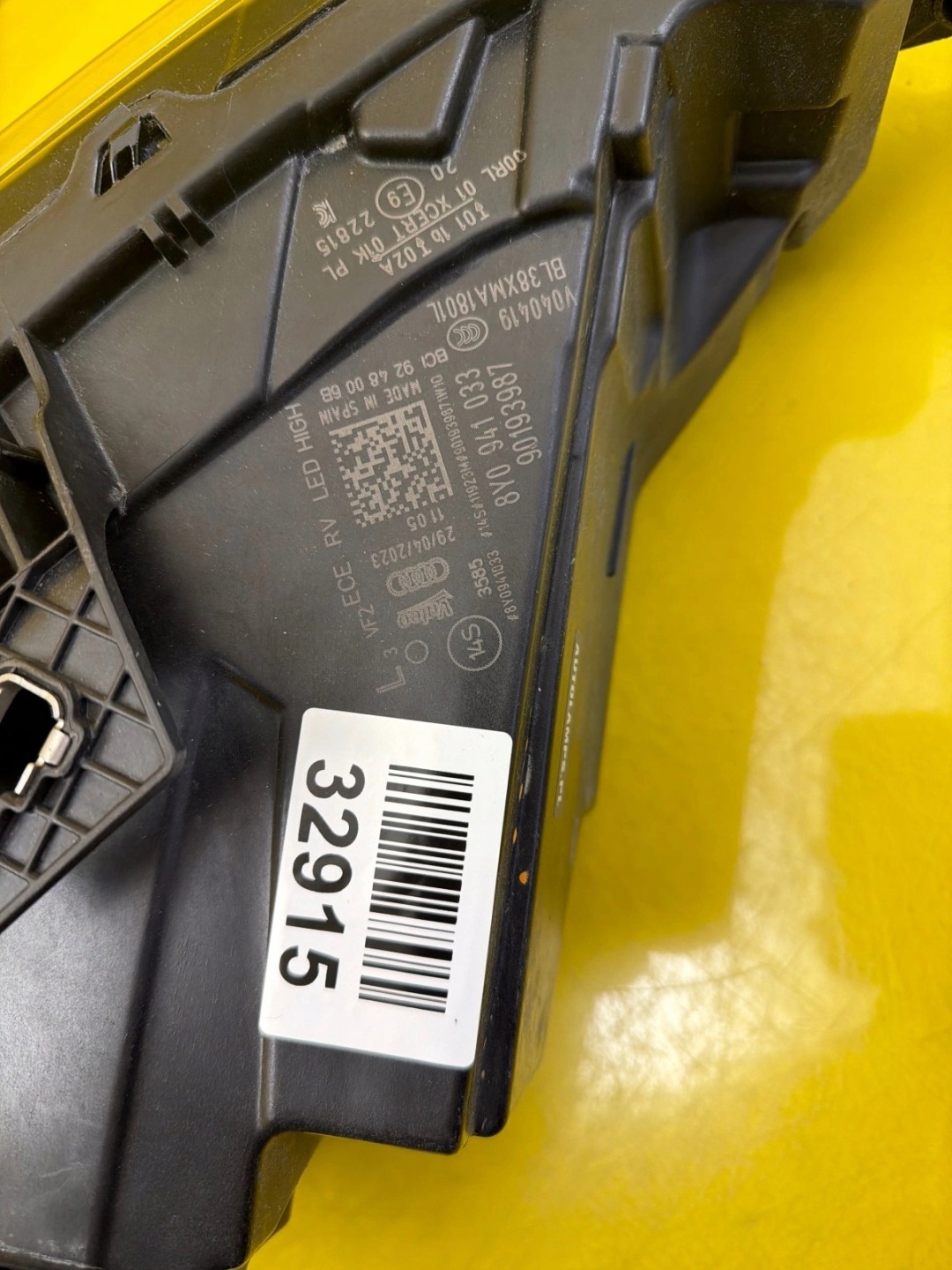 light left front Audi A3 8Y 20- Full Led 8Y0941033