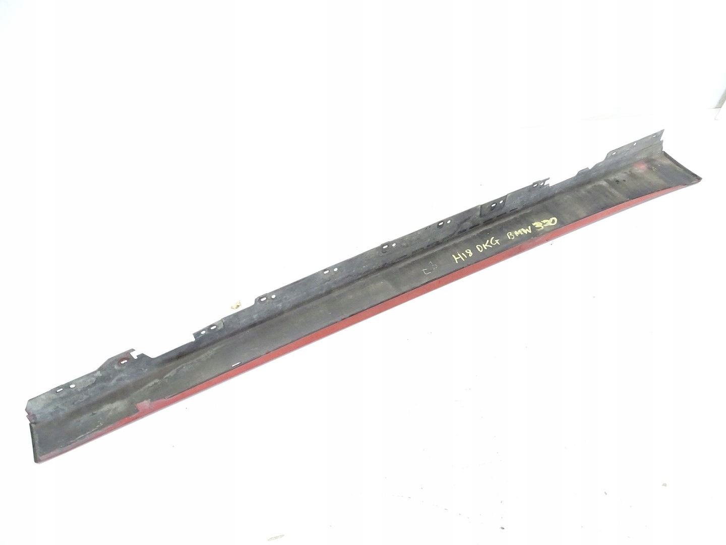 moulding cap threshold left BMW 3 F30 F31 MELBOURNE RED